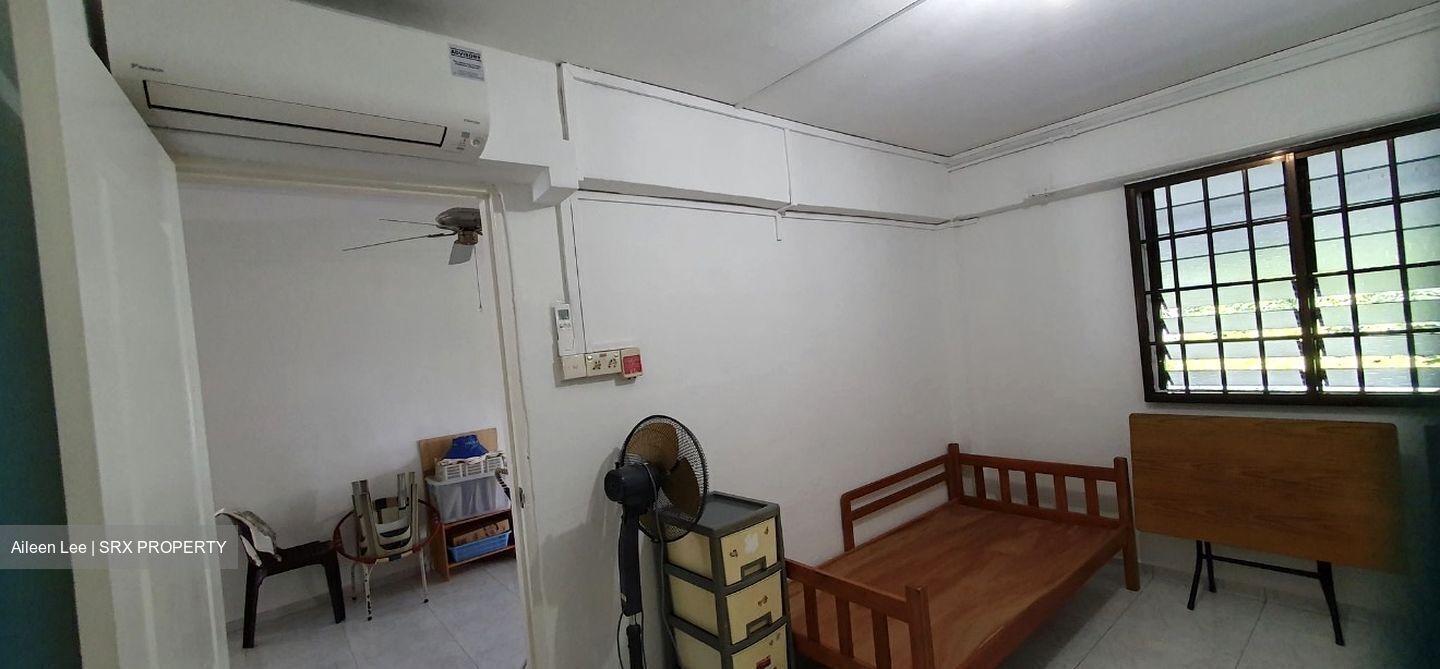 Blk 257 Jurong East Street 24 (Jurong East), HDB 3 Rooms #626872311